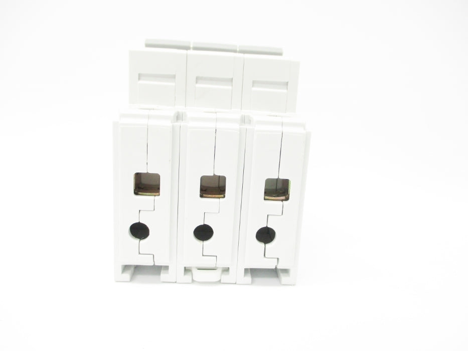 ALLEN BRADLEY 1492-CB3G040 SER. B 4A 480VAC NSMP