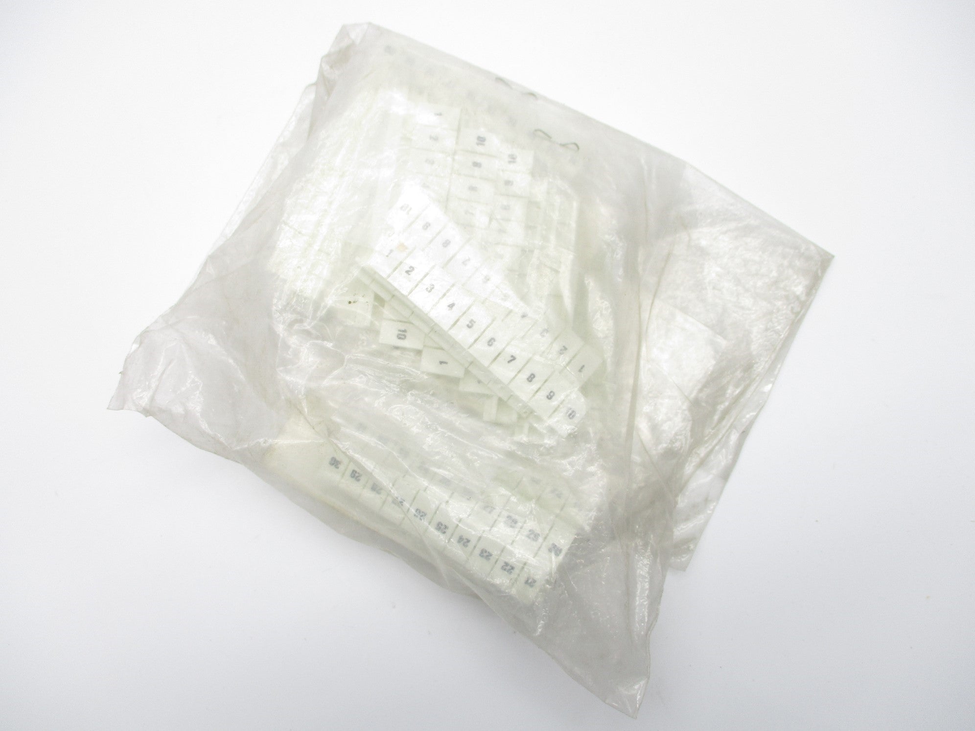 ALLEN BRADLEY 1492-N85 SER. A (PKG OF 10) NSMP