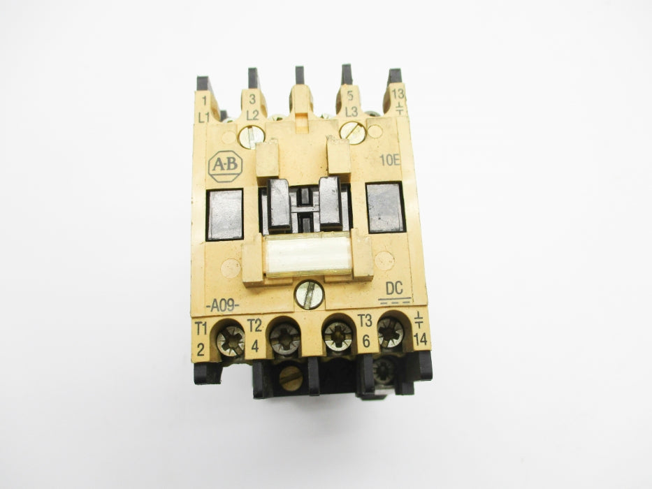 ALLEN BRADLEY 100-A09NZJ3 SER. B 24VDC UNMP