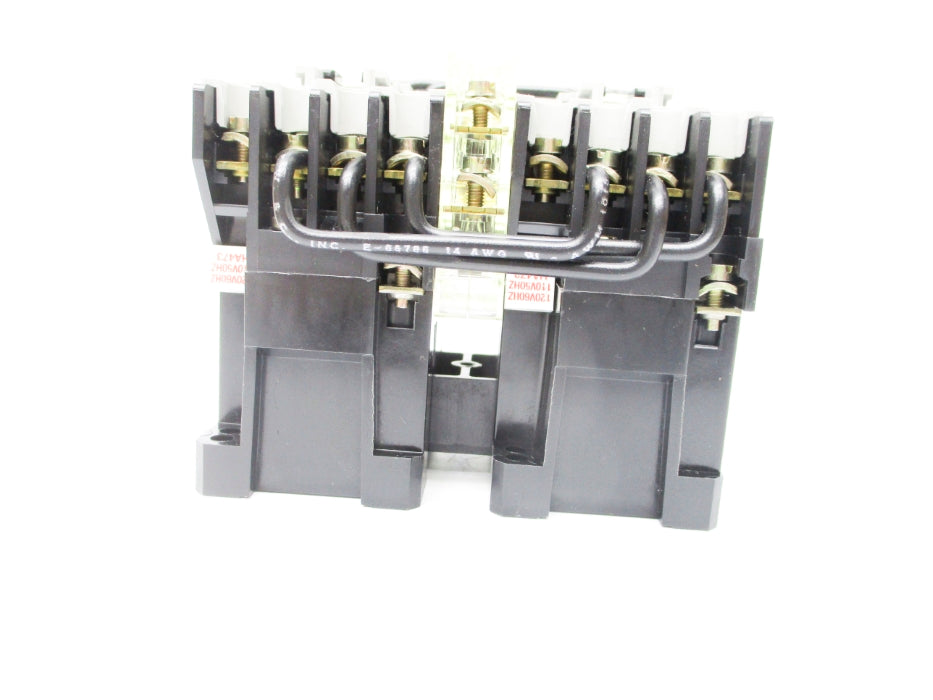 ALLEN BRADLEY 104-A09ND3 SER. B 110/120V 9A (BR/WH) NSMP