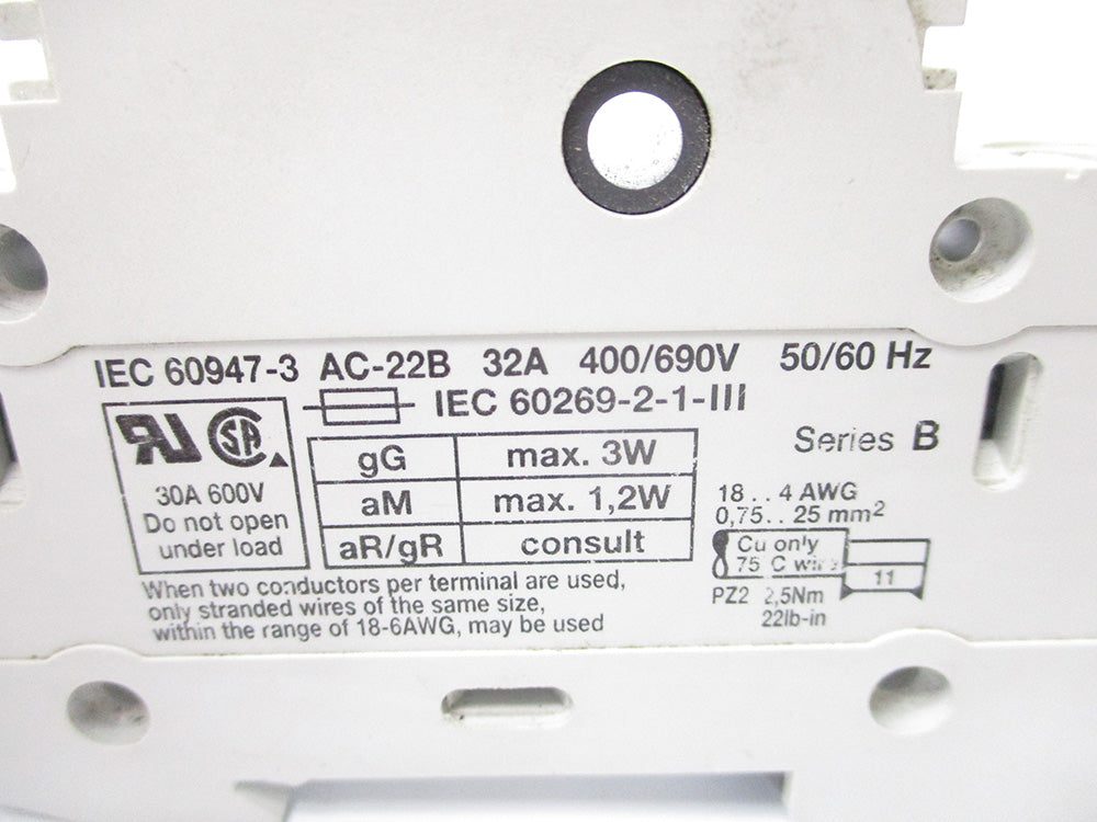 ALLEN BRADLEY 1492-FB1M30-D1 SER. B UNMP