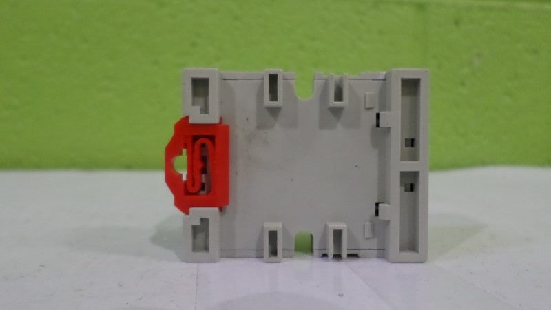 DAYTON 5X852N RELAY SOCKET  UNMP