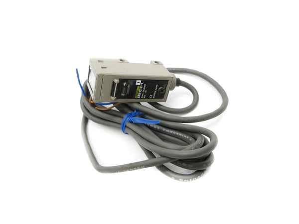 OMRON E3S-CT11-L 10-30VDC NSNP