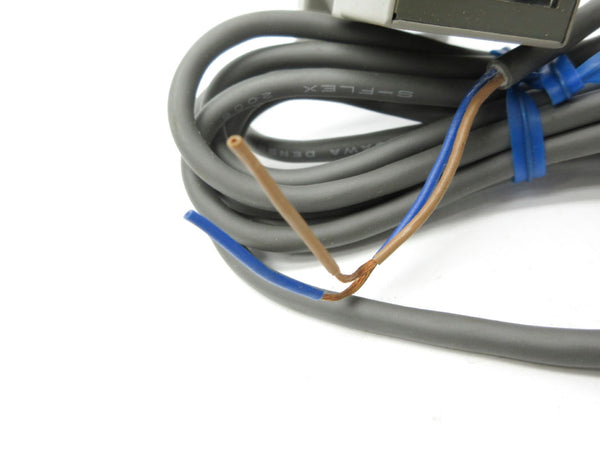 OMRON E3S-CT11-L 10-30VDC NSNP