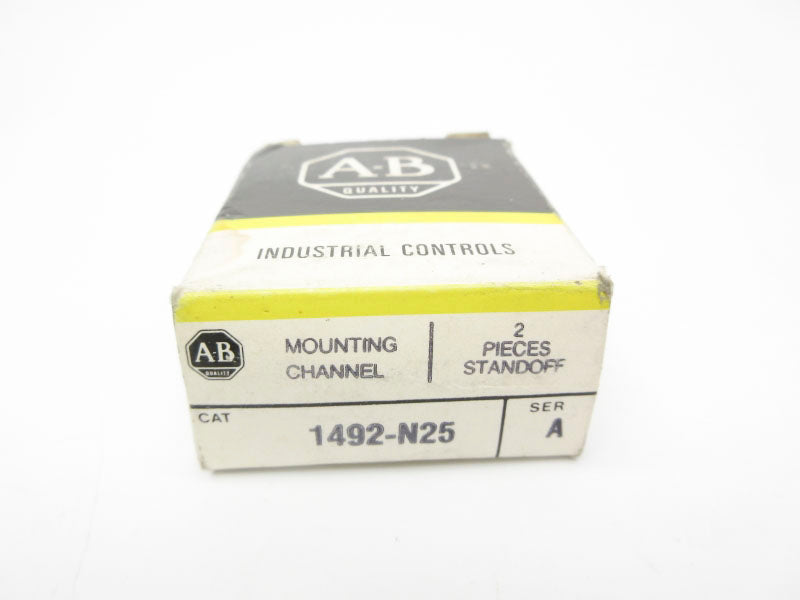 ALLEN BRADLEY 1492-N25 SER. A (PKG OF 2) (BK/YL) NSMP