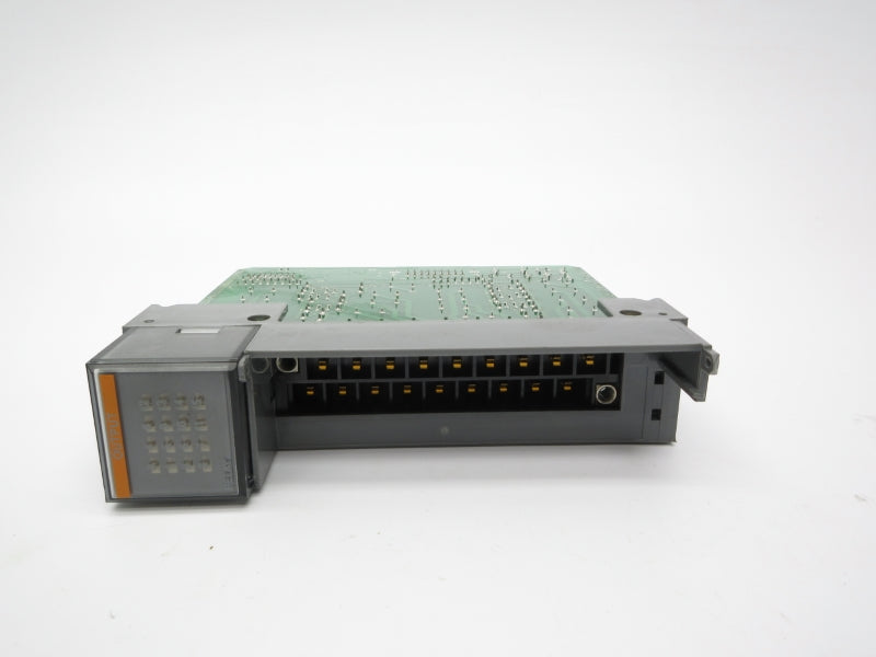 ALLEN BRADLEY 1746-OW16 SER. C 5-265VAC (NO DOOR) NSNP