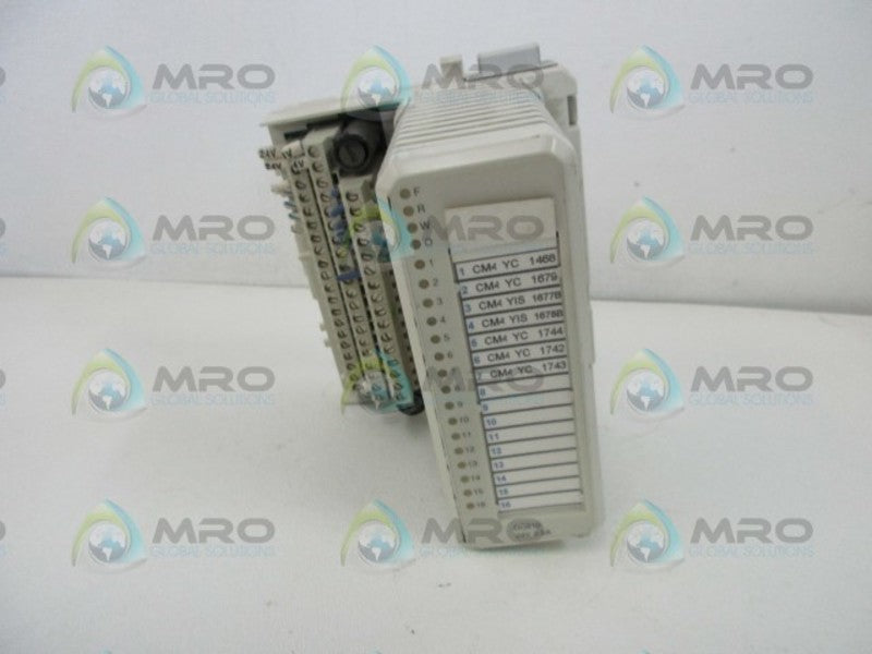 ABB D0810 OUTPUT MODULE (AS PICTURED)  UNMP