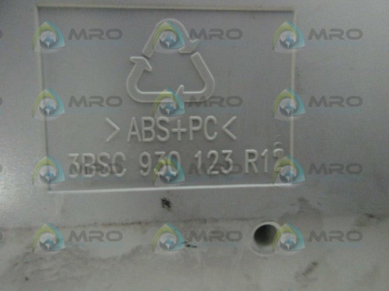 ABB D0810 OUTPUT MODULE (AS PICTURED)  UNMP