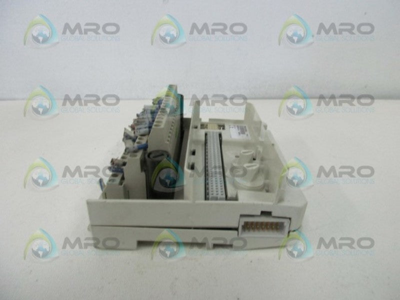 ABB 3BSC-930-123-R12 MODULE ACCESSORY  UNMP