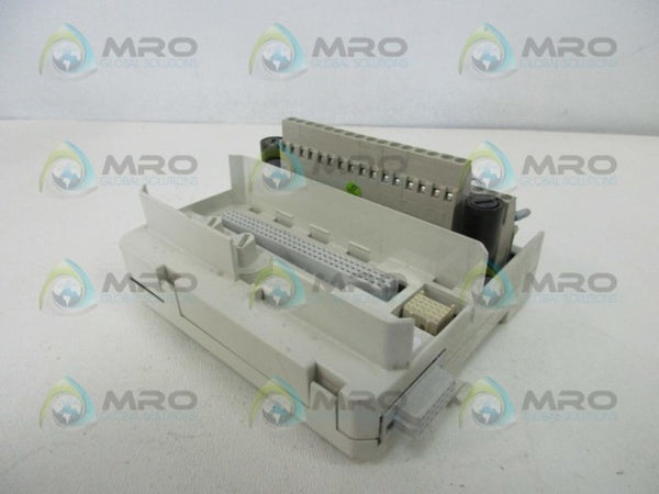 ABB 3BSC-930-123-R12 MODULE ACCESSORY  UNMP