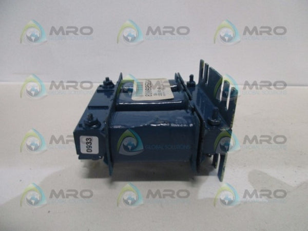 ALLEN BRADLEY 1321-3R1-B LINE REACTOR  UNMP
