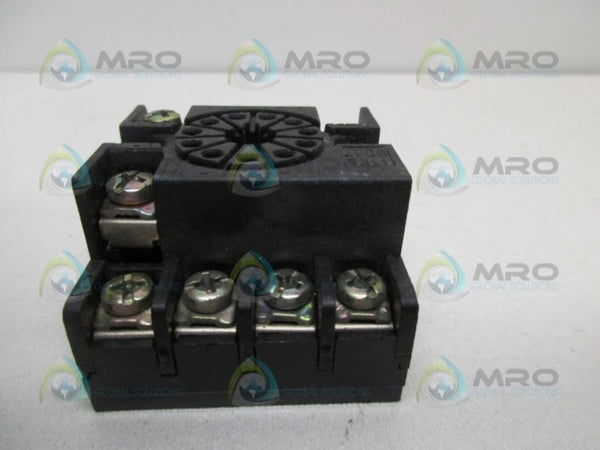FINDER 90.17 RELAY SOCKET  UNMP