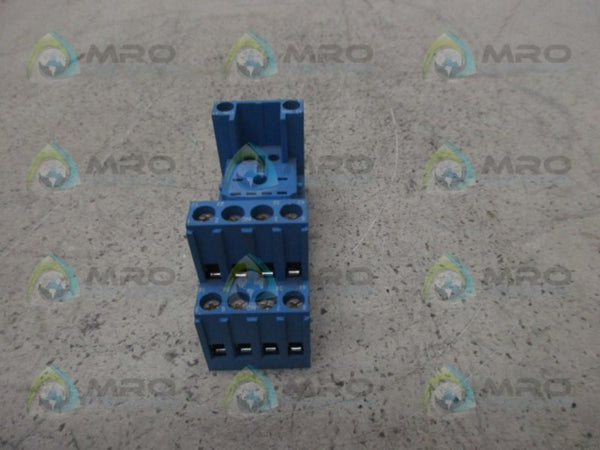FINDER 94.84.1 RELAY SOCKET  UNMP