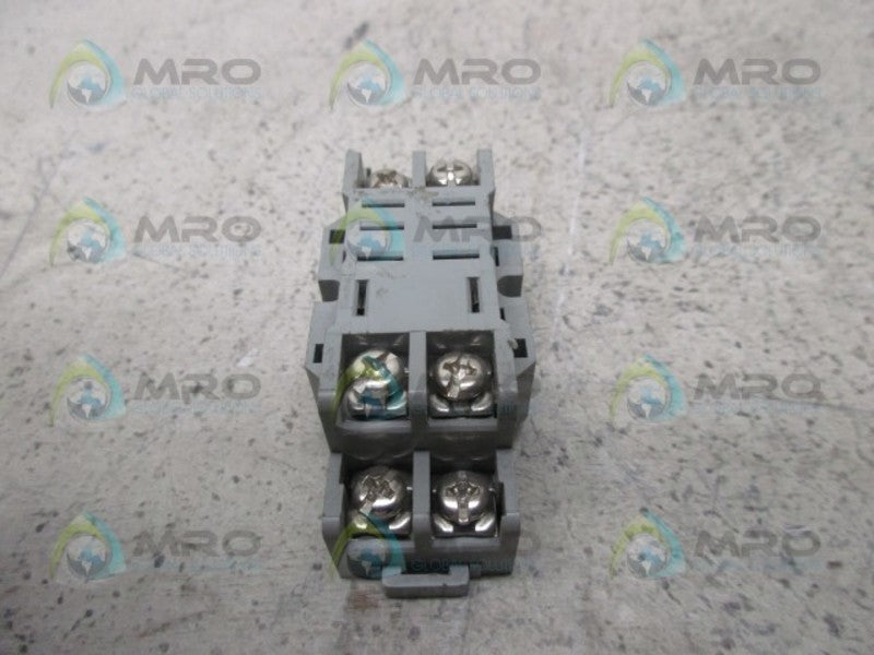DAYTON 2A582E RELAY SOCKET  UNMP