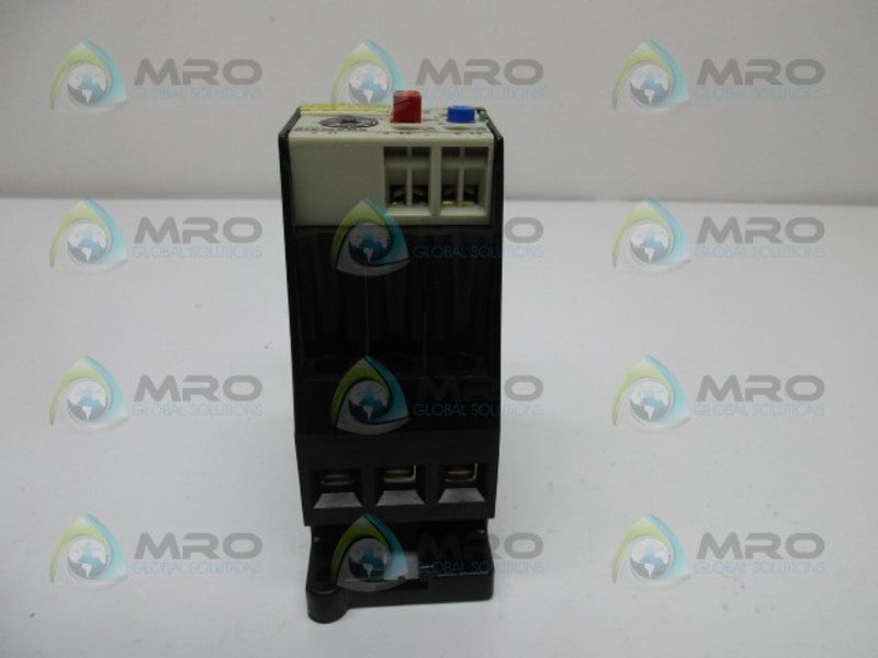 SIEMENS 3UA5900-1G OVERLOAD RELAY  UNMP