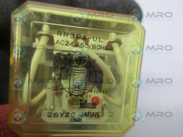 IDEC RR3PA-UL RELAY 24VAC  UNMP