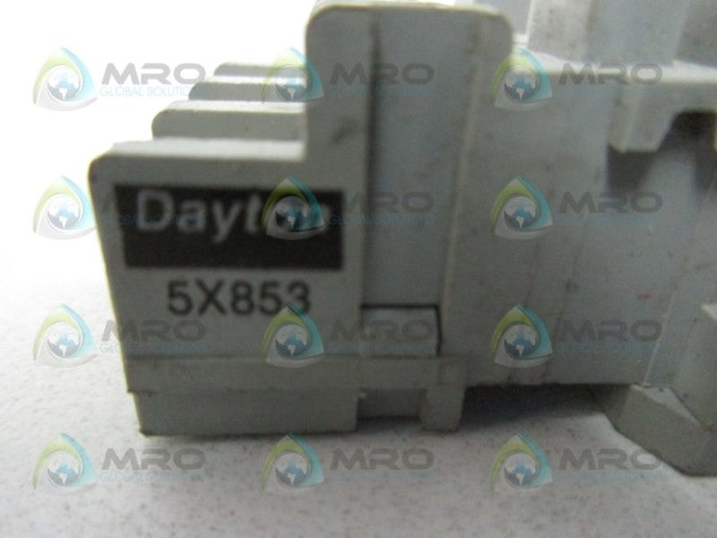 DAYTON 5X853 SOCKET RELAY  UNMP