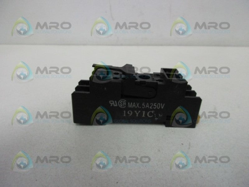 IDEC 19Y1C RELAY SOCKET  UNMP