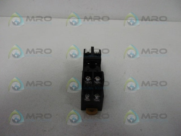 IDEC 19Y1C RELAY SOCKET  UNMP