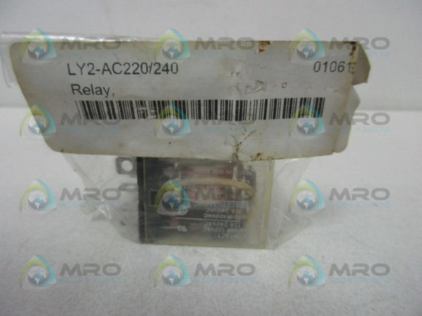 OMRON LY2-AC220/240 RELAY  NSNP
