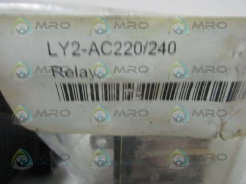 OMRON LY2-AC220/240 RELAY  NSNP