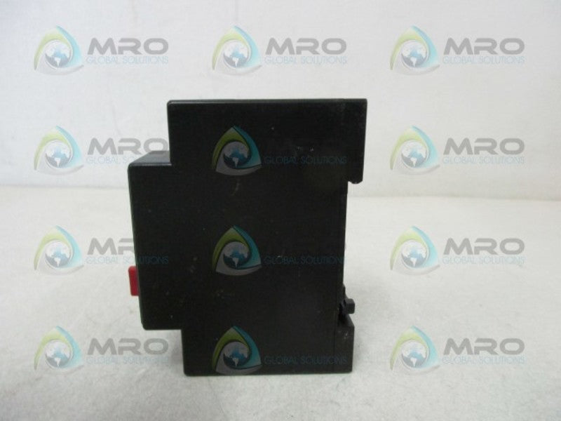 BRODERSEN UNICXF TIME DELAY RELAY  NSNP