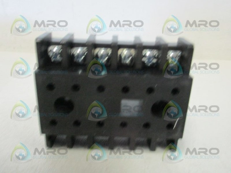 TRI-TRONICS SD12PC RELAY SOCKET  NSMP