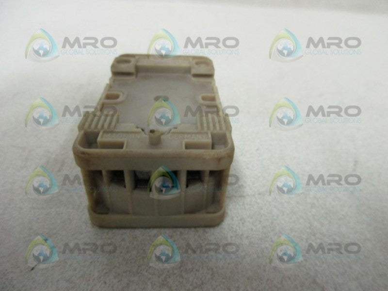 ALLEN BRADLEY 700-HN101 SER. A RELAY BASE SOCKET  UNMP