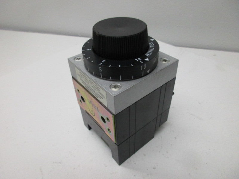 AGASTAT 70220F 1-10 MIN 24VDC  UNMP