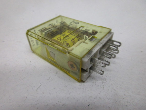 IDEC RY25-U RELAY DC24V  UNMP