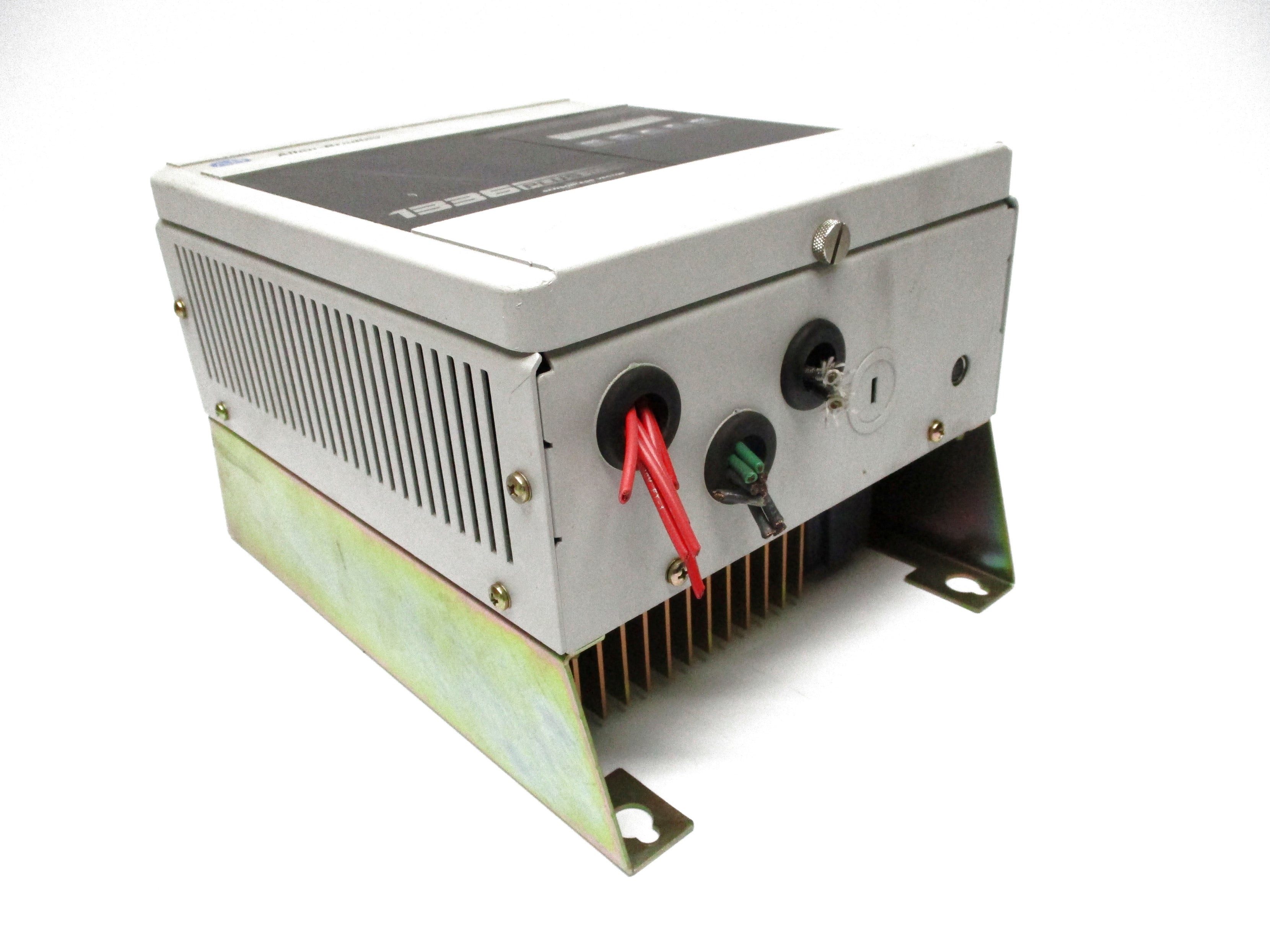 ALLEN BRADLEY 1336F-BRF30-AA-EN-HASP-L6 UNMP