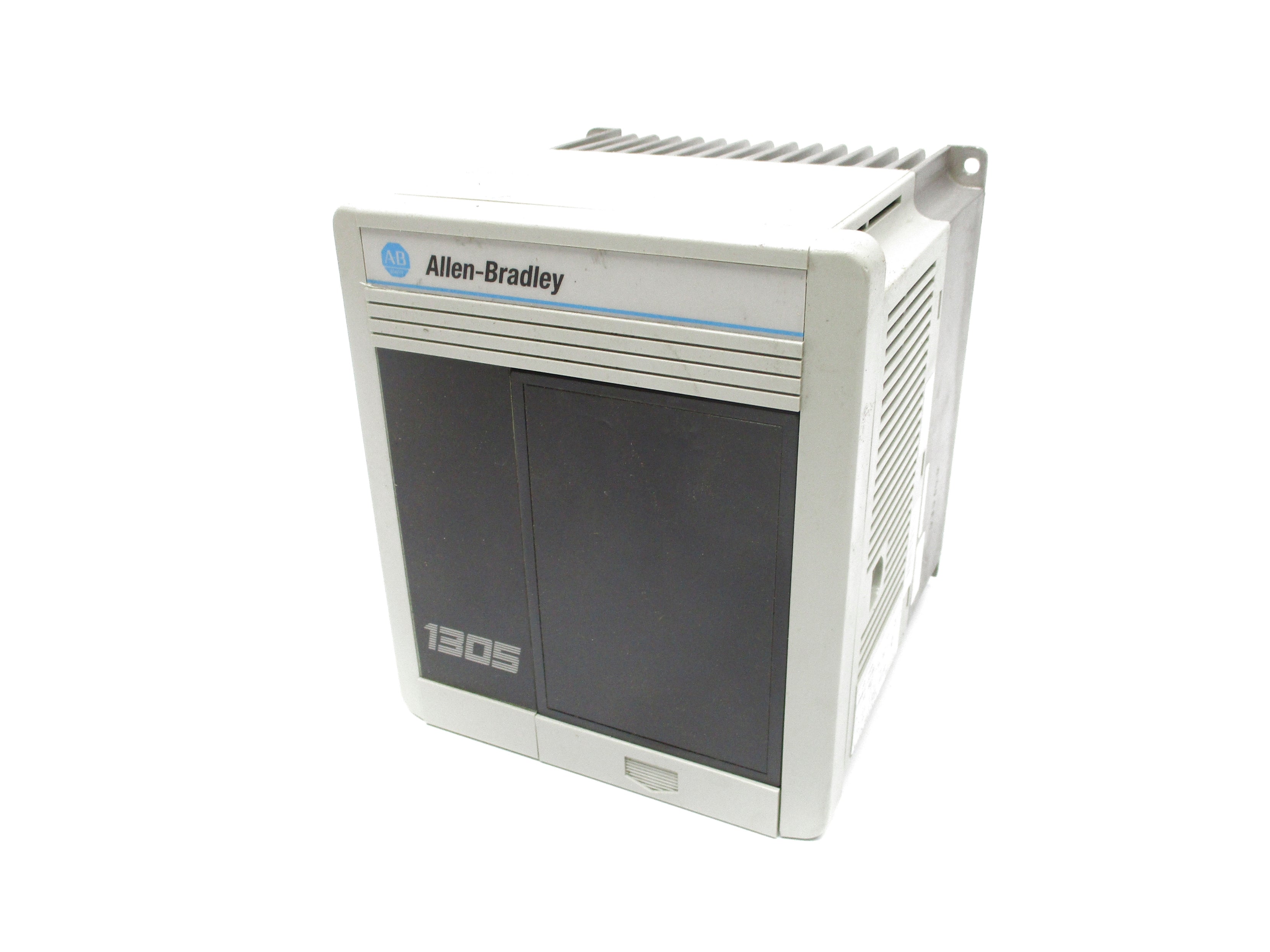 ALLEN BRADLEY 1305-BA04A SER. C F/W 7.02 REMAN