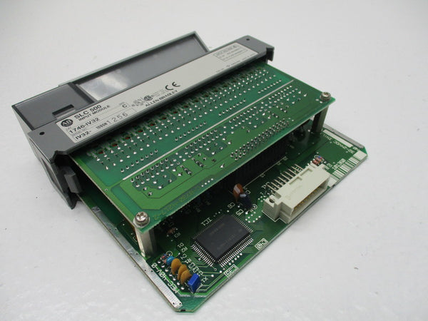 ALLEN BRADLEY 1746-IV32 SER. C 15-30VDC NSNP