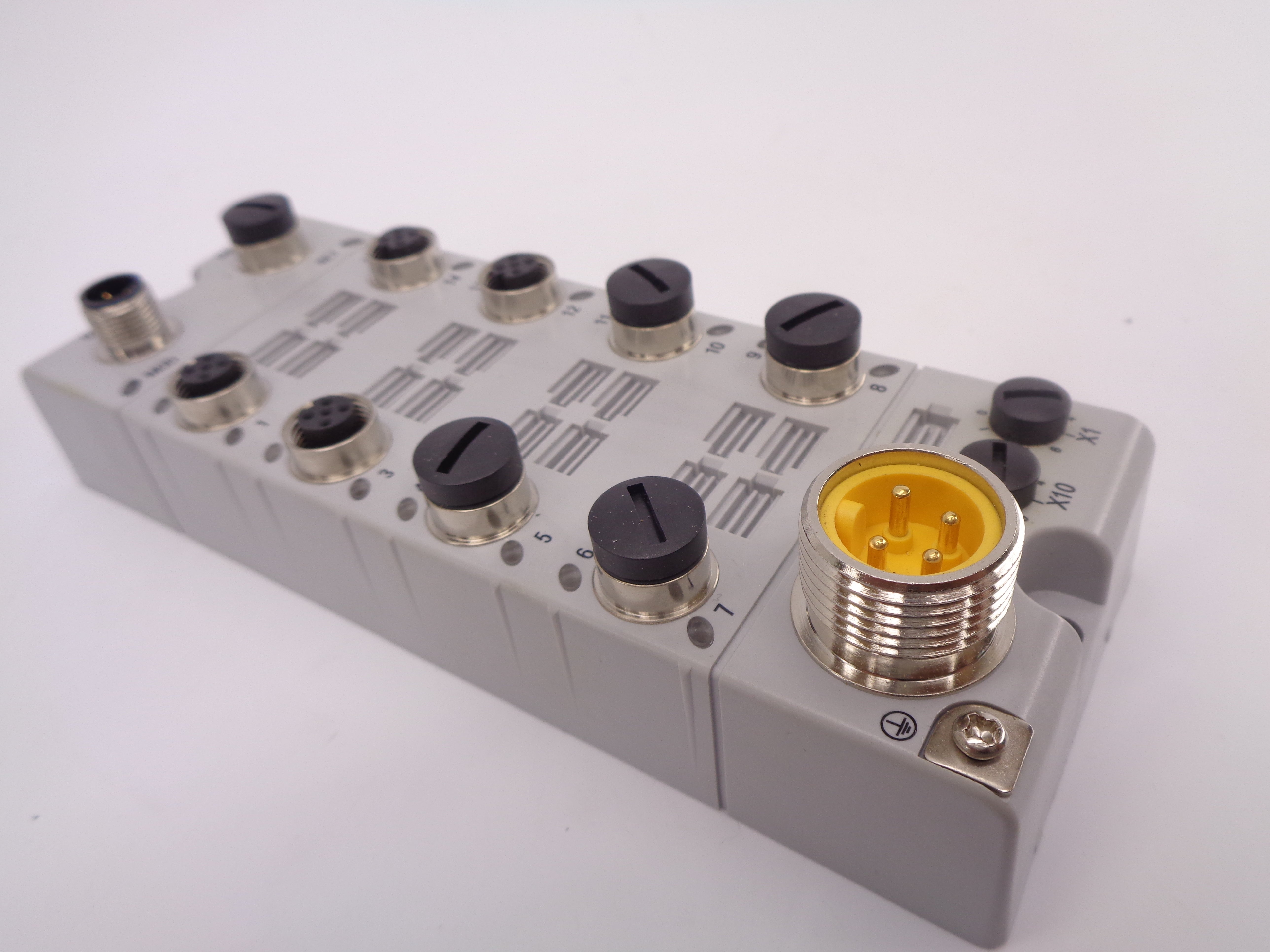 ALLEN BRADLEY 1732D-OB16M12M12 SER.A NSMP