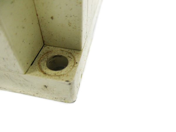 ALLEN BRADLEY 1745-E105 SER. C 100-240VAC 2.5A UNMP