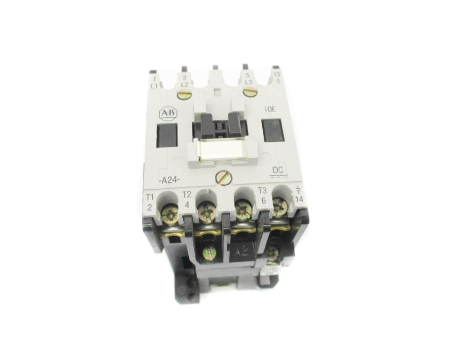 ALLEN BRADLEY 100-A24NZJ3 SER. B 24VDC NSNP