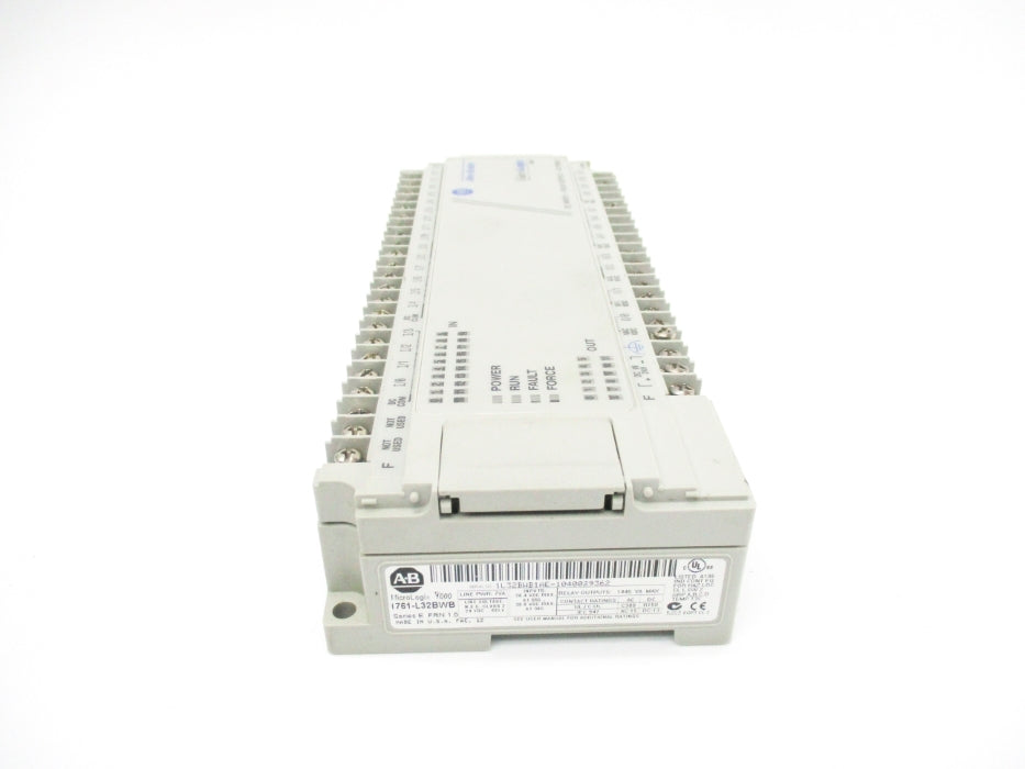 ALLEN BRADLEY 1761-L32BWB SER. E F/W 1.0 24VDC NSMP