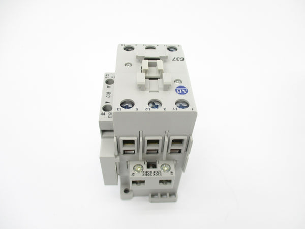 ALLEN BRADLEY 100-C37D10 SER. C 110/120V 65A (BR/WH) NSMP