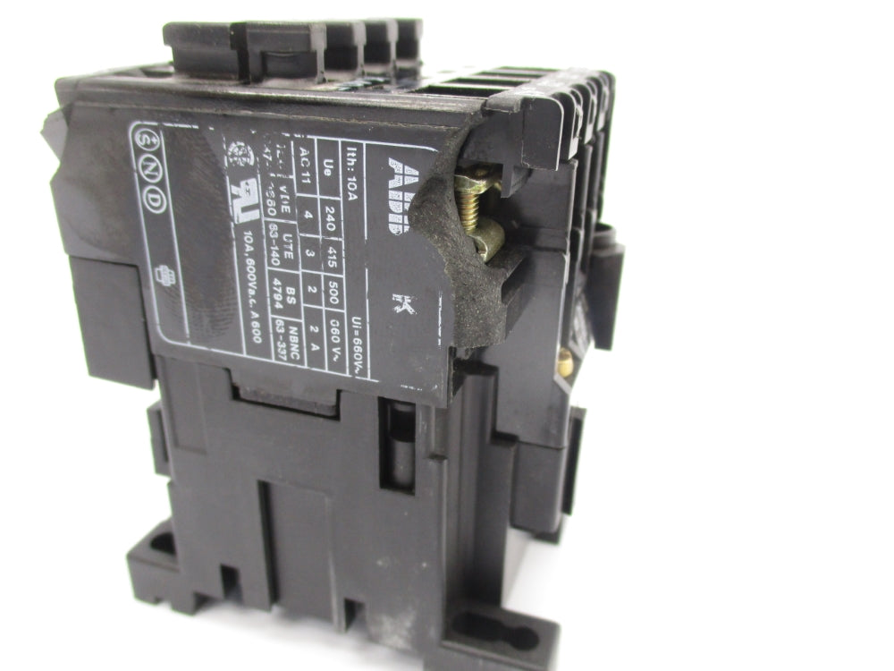 ABB K40E 220-240V (AS PICTURED) NSNP