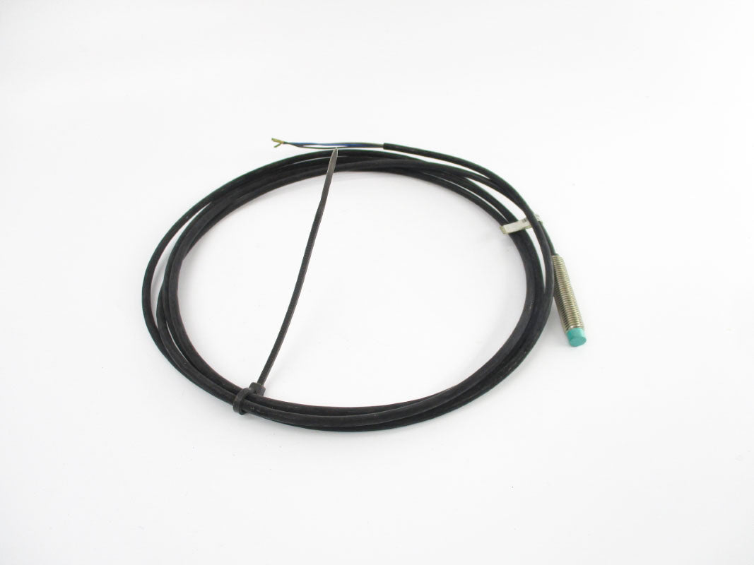 PEPPERL+FUCHS NJ2-8GM40-E2 14949S 10-60VDC NSNP