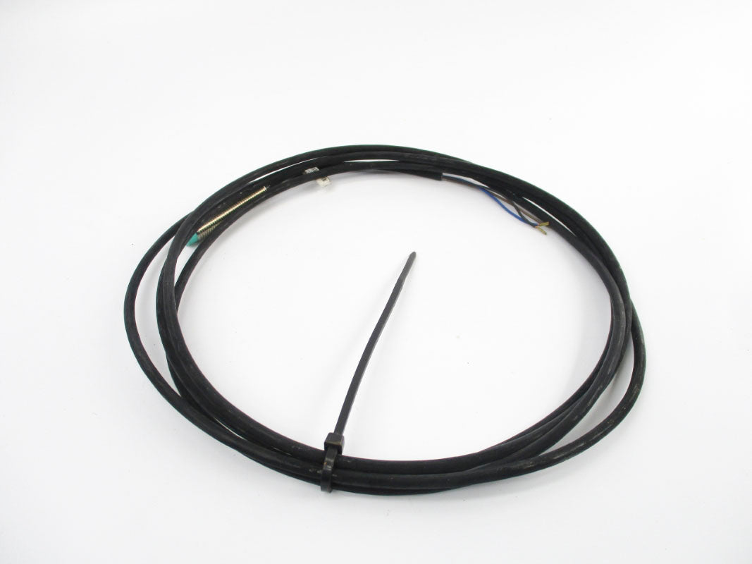 PEPPERL+FUCHS NJ2-8GM40-E2 14949S 10-60VDC NSNP