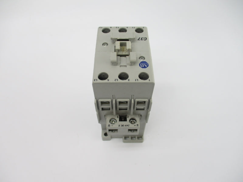 ALLEN BRADLEY 100-C37EJ10 SER. C 24VDC 65A UNMP