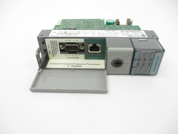 ALLEN BRADLEY 1747-L551 SER. B F/W 4 24VDC 1A (NO KEY) NSNP