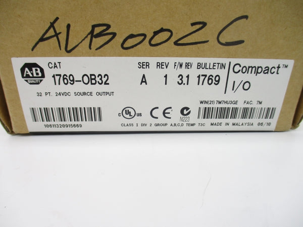 ALLEN BRADLEY 1769-OB32 SER. A F/W 3.1 20.4-26.4VDC 16A REV. 1 NSMP