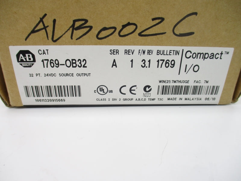 ALLEN BRADLEY 1769-OB32 SER. A F/W 3.1 20.4-26.4VDC 16A REV. 1 NSMP