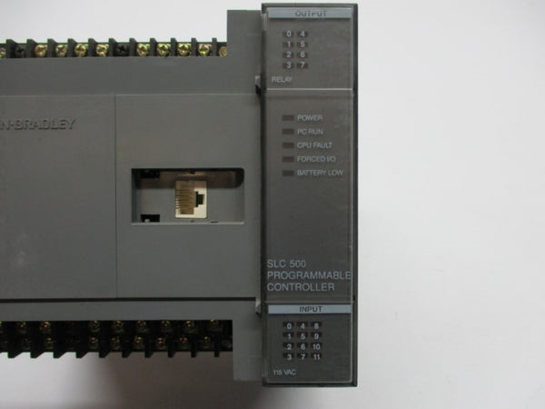 ALLEN BRADLEY 1747-L20A SER. B F/W 4 UNMP