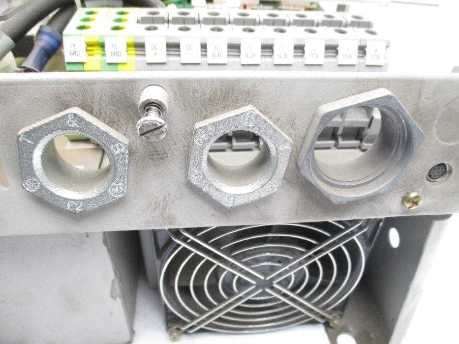 ALLEN BRADLEY 1336F-B040-AE-EN-HAS1-LA2-LA3-L6 SER. B UNMP