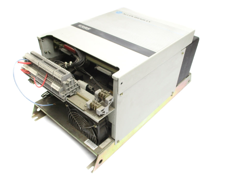 ALLEN BRADLEY 1395-B74-C2-P10 SER. B 10-86.6A UNMP