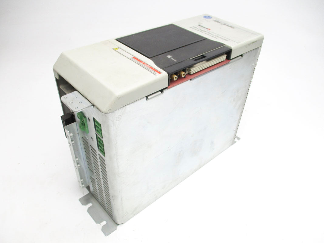 ALLEN BRADLEY 1394C-SJT10-D SER. D 380/460V 15A F/W V1.087 UNMP