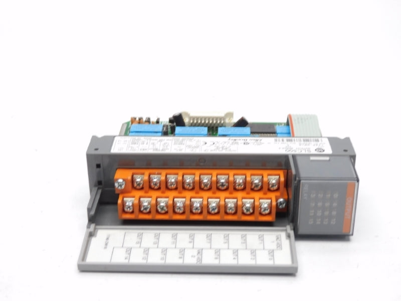 ALLEN BRADLEY 1746-OW16 SER. C 265VAC 15A UNMP